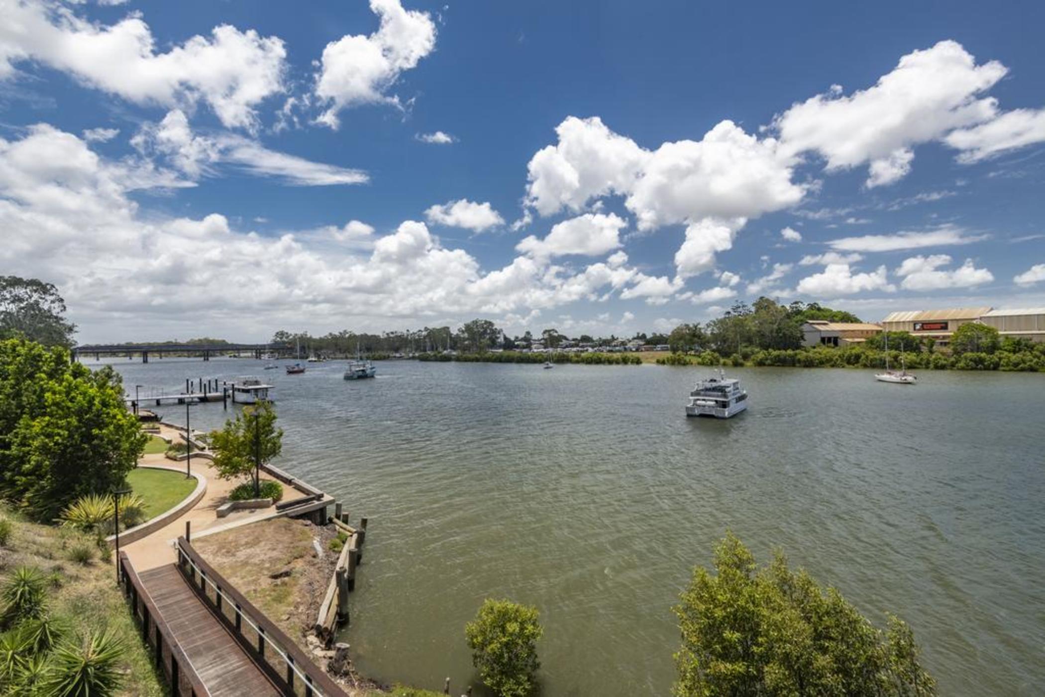 Burnett Riverside Hotel Bundaberg Exterior photo